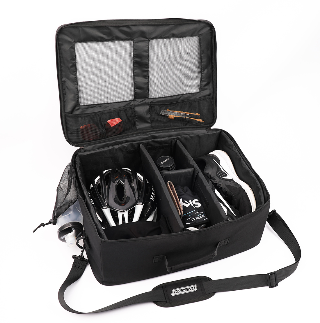 Travel Bag C80B4500 in black, 56x38x18cm, 1791g. Durable polyester, ideal for cyclists, with anti-scratch material, three composite pressure structures, customizable compartments, and a breathable upper pocket.