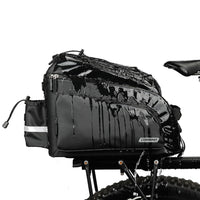 Trunk Cargo Bag 17L in black, made of water-resistant PVC. Dimensions: 20x9x10cm, weight: 320g.