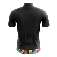 Back view of the black Venti women's technical top featuring 3 storage pockets, optimized for comfort and high-performance results.